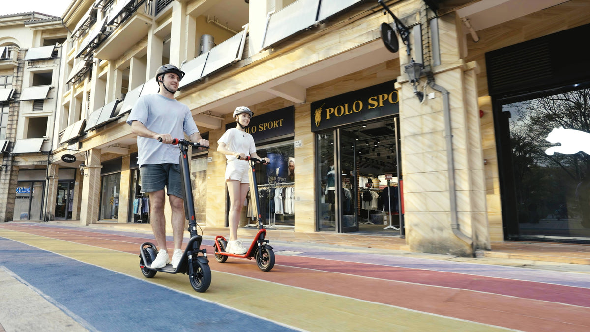 SpeedDeck 11 Electric Scooter | 25km/h | 50km Range | Foldable Design